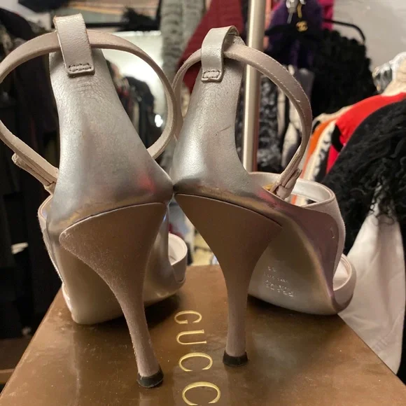 Vintage Prada shoes - Picture 5 of 12